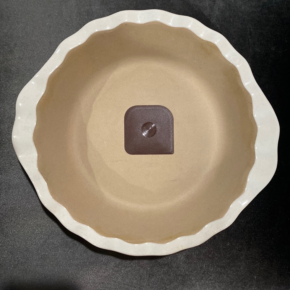 New Pampered Chef Stoneware New Traditions Collections Pie Dish